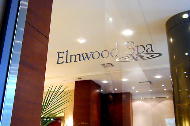 3d SIGNS, wall sign, metal signage system, installed on the wall