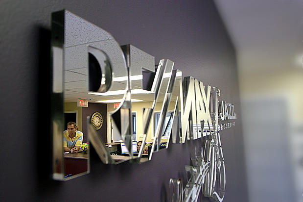 Office 3d sign for reception desk mounted on lobby wall by Art Signs company installers