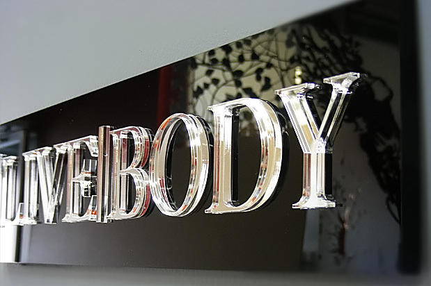 3d Mirror Mirror Wall Sign