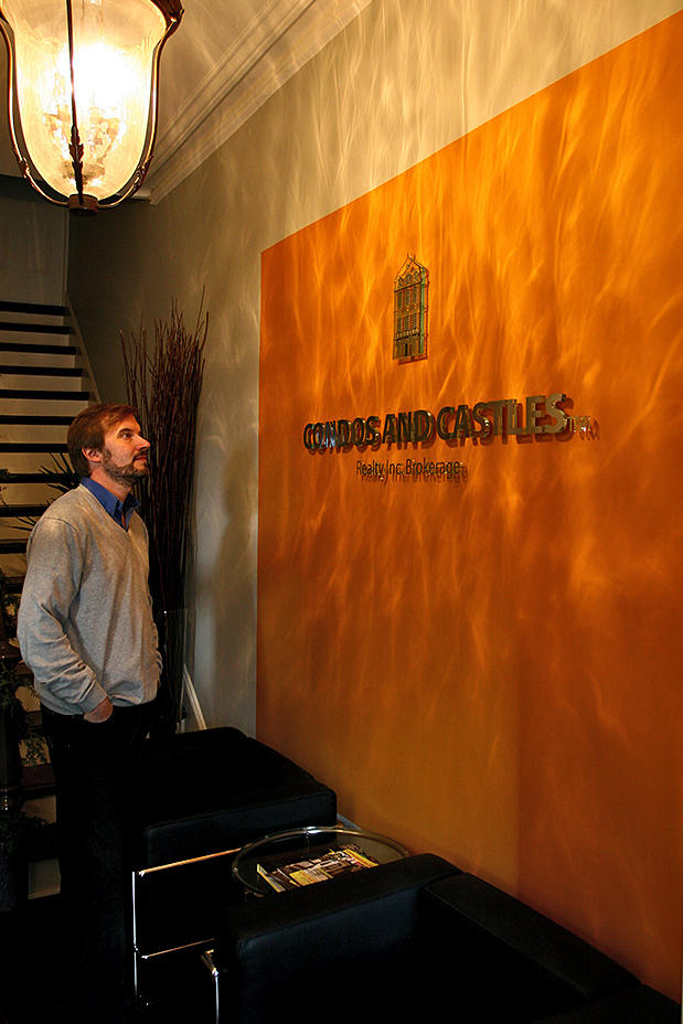 3d sign for custom designer office condos and castles