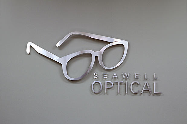 Wall mirror office 3d sign for importance of good office 3d sign for corporate office mirror mirror on the wall