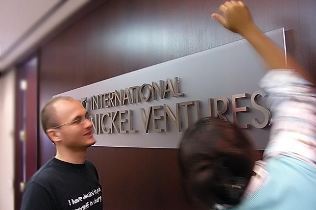 pastelicemetalic®, Office Signage design for corporate office and reception area