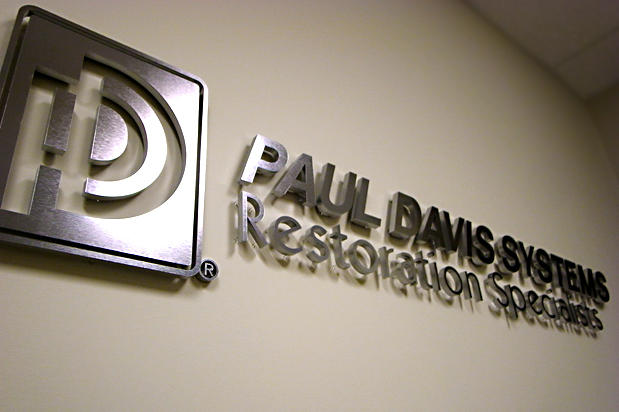 Art Signs creation brushed metal substitute acrylic with spacers on the back business office wall 3d corporate logo sign