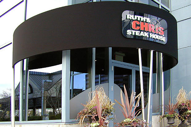 Ruths, building signs